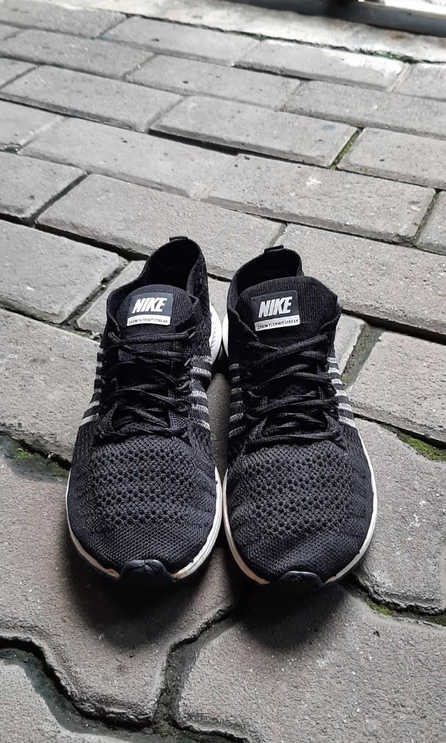 Harga nike zoom flyknit streak hotsell
