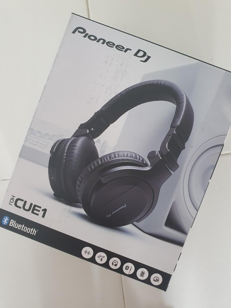 Headsets　on　HDJ-CUE1BT-K,　(BNIB)　Bluetooth　Headset　Headphones　Pioneer　Carousell　DJ　Audio,