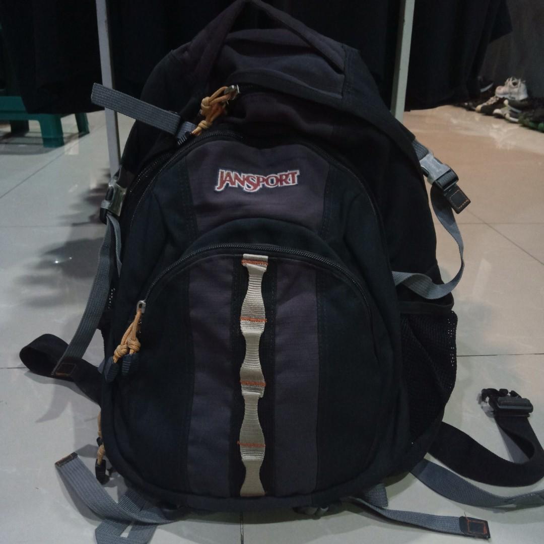 Ransel JanSport Equinox 33 Black Carbon Pack Original Fesyen Pria