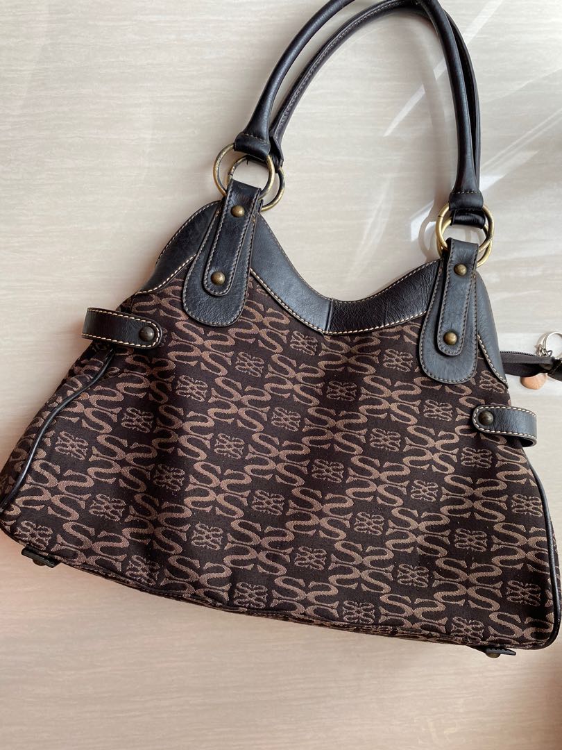 Sachs Handbag, Women's Fashion, Bags & Wallets, Clutches on Carousell