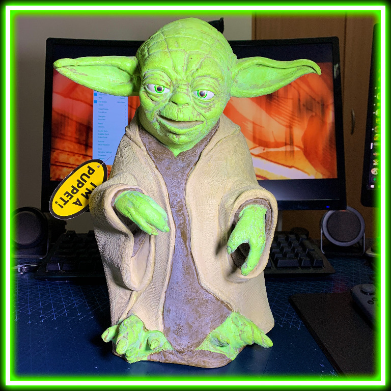 Star Wars Yoda Professional Rubber Latex Hand Puppet Officially