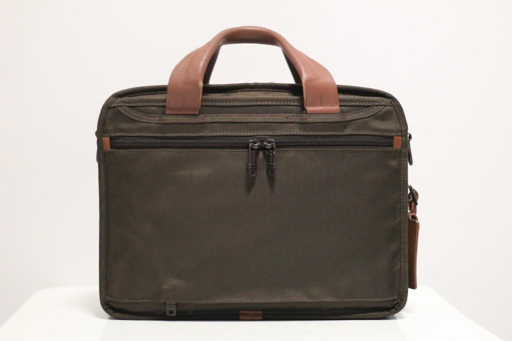 Tumi 26120ES2E Alpha 2 Small Screen Expandable Brief / 13" laptop bag