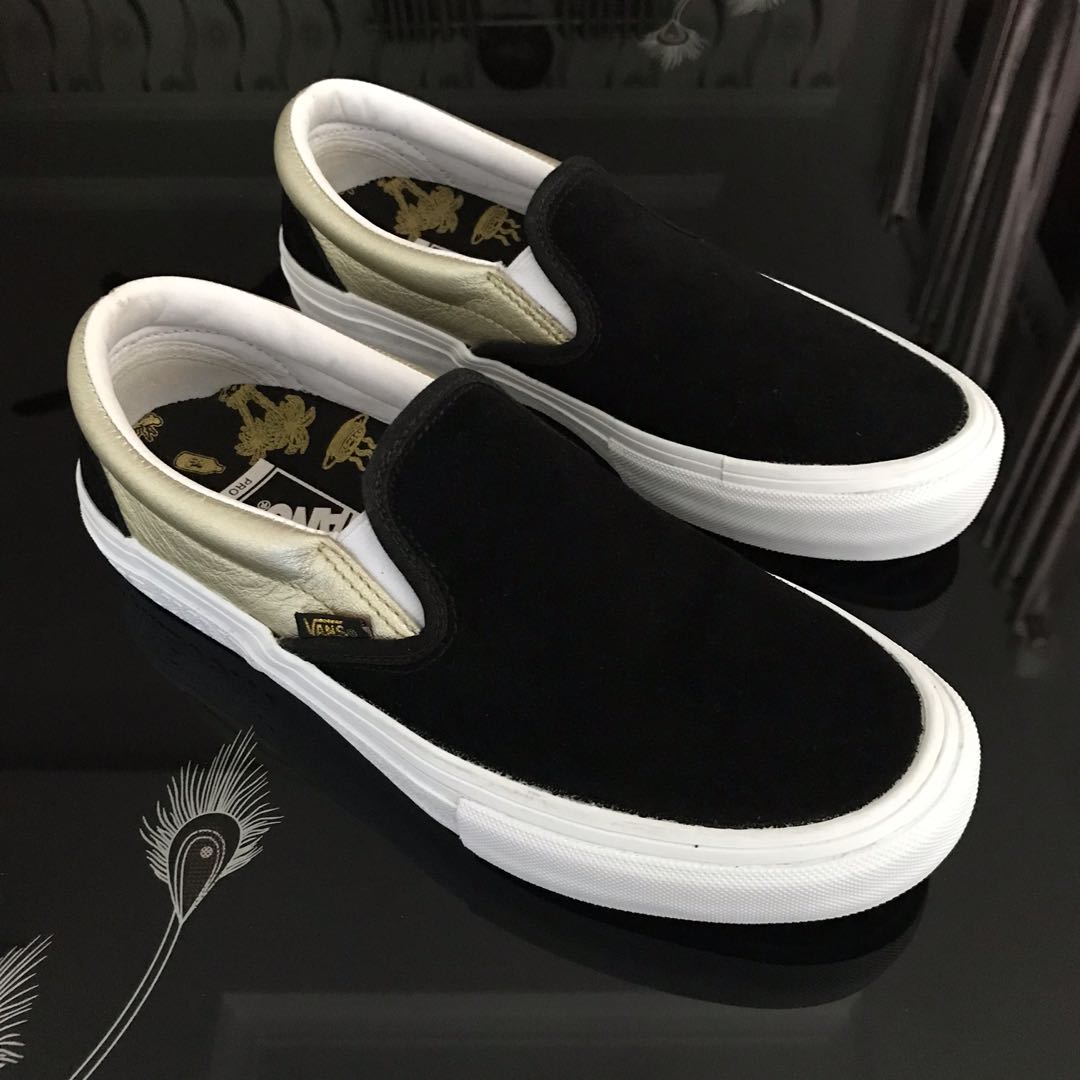 Vans slip on hotsell pro shake junt