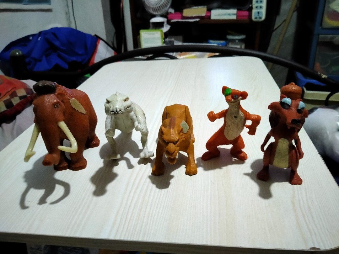 XMAS SALE 5 ICE AGE TOYS Hobbies Toys Toys Games on Carousell