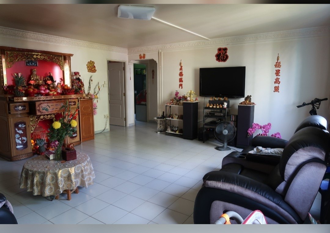 (Category: ) located in . Submitted by rykees (Listing ID 1133229420, Image 1). Description: .
