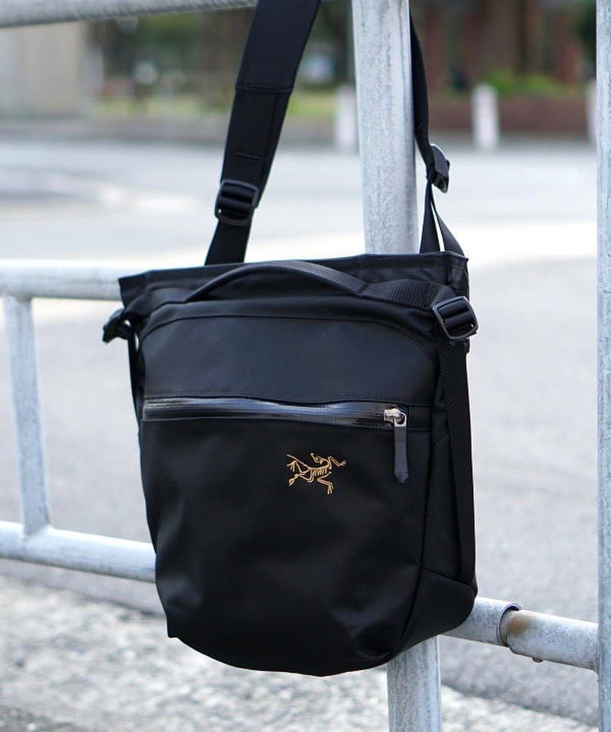 🇯🇵日本直送代購【 ARC'TERYX 】 Arro8 Shoulder Bag, 男裝, 袋, 小袋