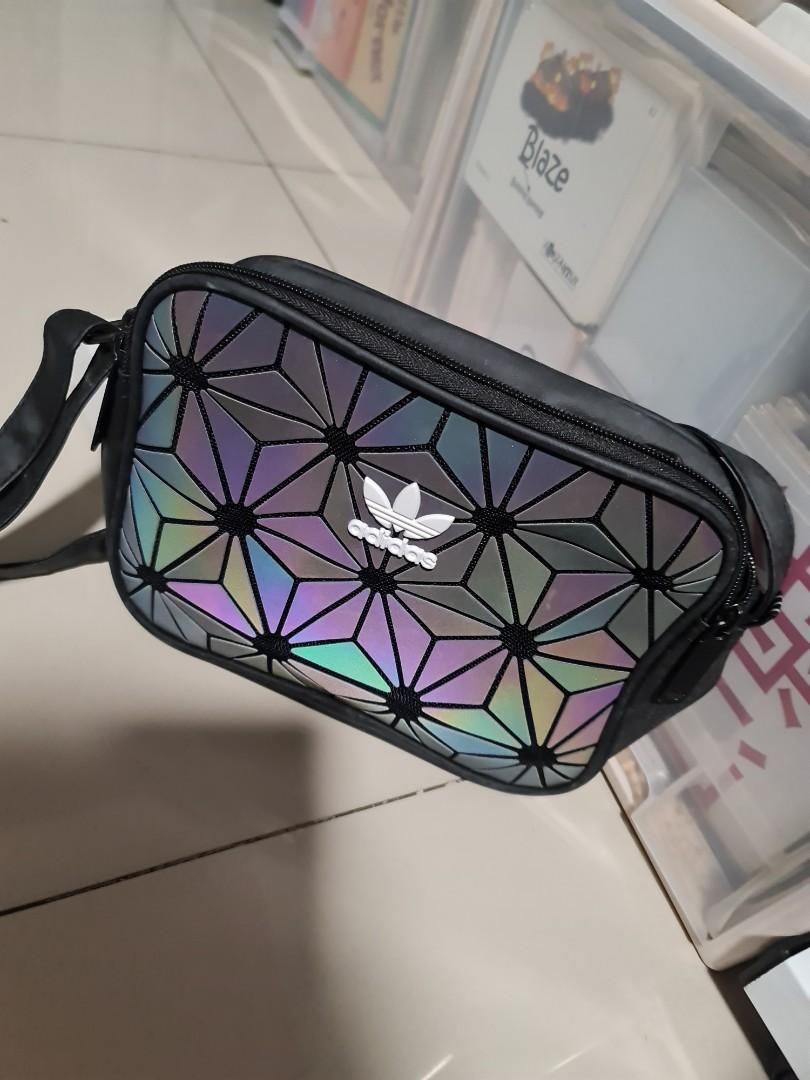 Adidas sling bag hot sale reflective