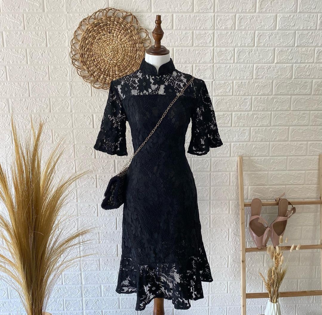 BLACK COLLAR SHANGHAI CHEONGSAM BROKAT CROCHET MIDI DRESS Fesyen
