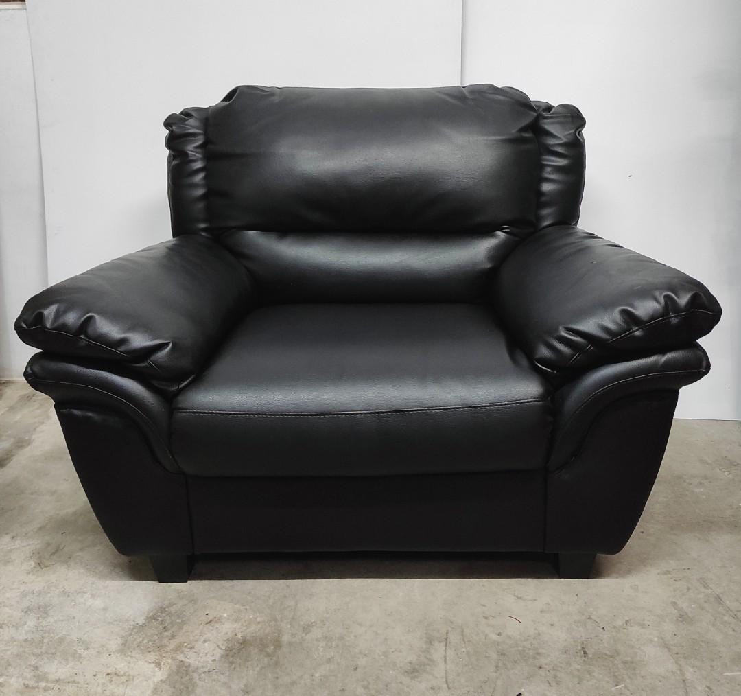 Clearing new large sofa armchair, Furniture & Home Living, Furniture