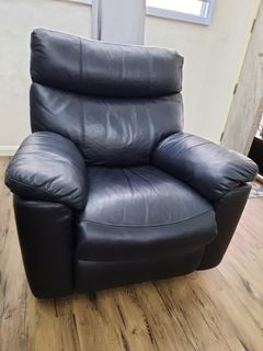 (Category: ) located in . Submitted by shoppedroppe (Listing ID 1133186830, Image 1). Description: .