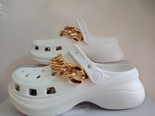 (Category: ) located in . Submitted by soleamore (Listing ID 1133157808, Image 1). Description: .