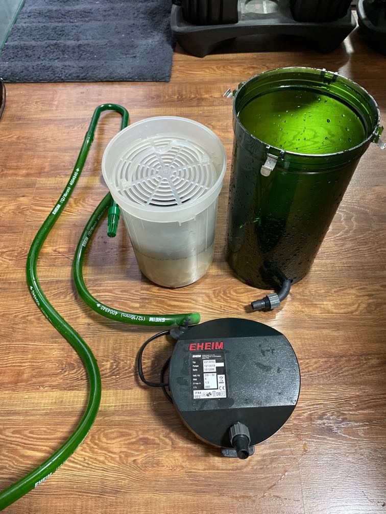 Eheim canister filter 2213, Pet Supplies, Homes & Other Pet Accessories