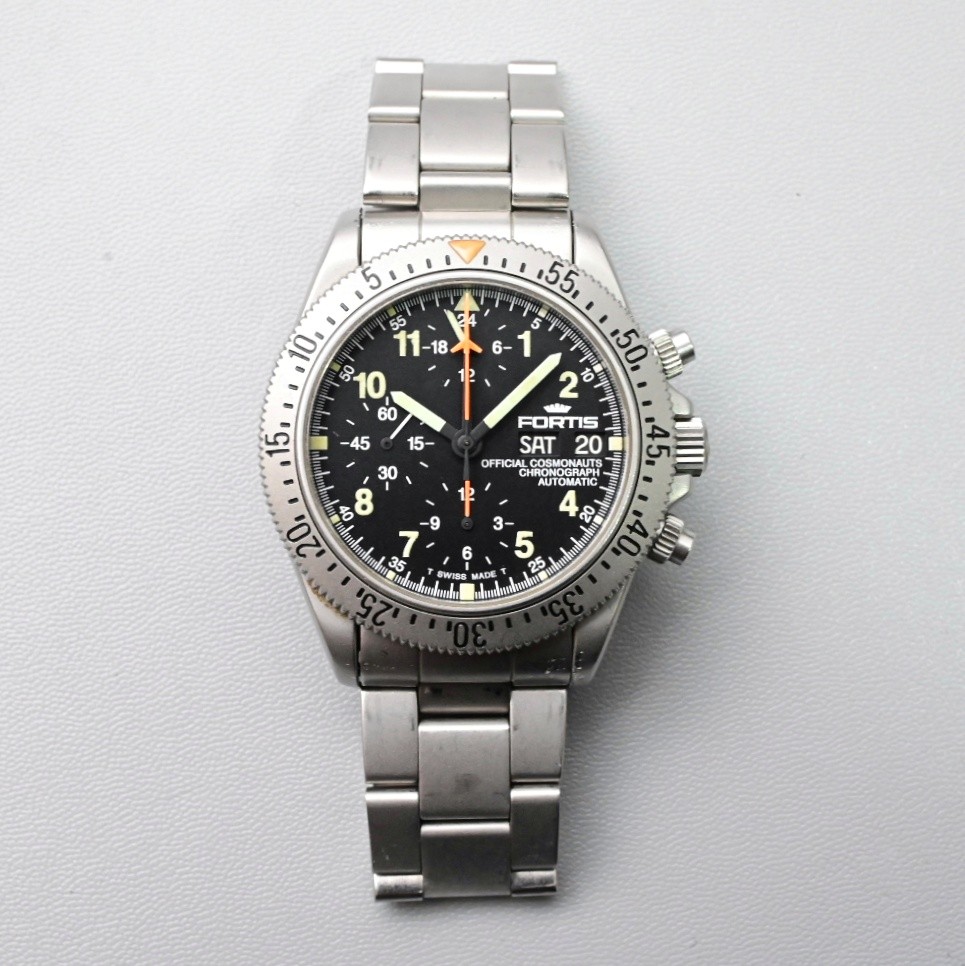 Fortis Cosmonaut Chronograph Lemania 5100 Luxury Watches on Carousell