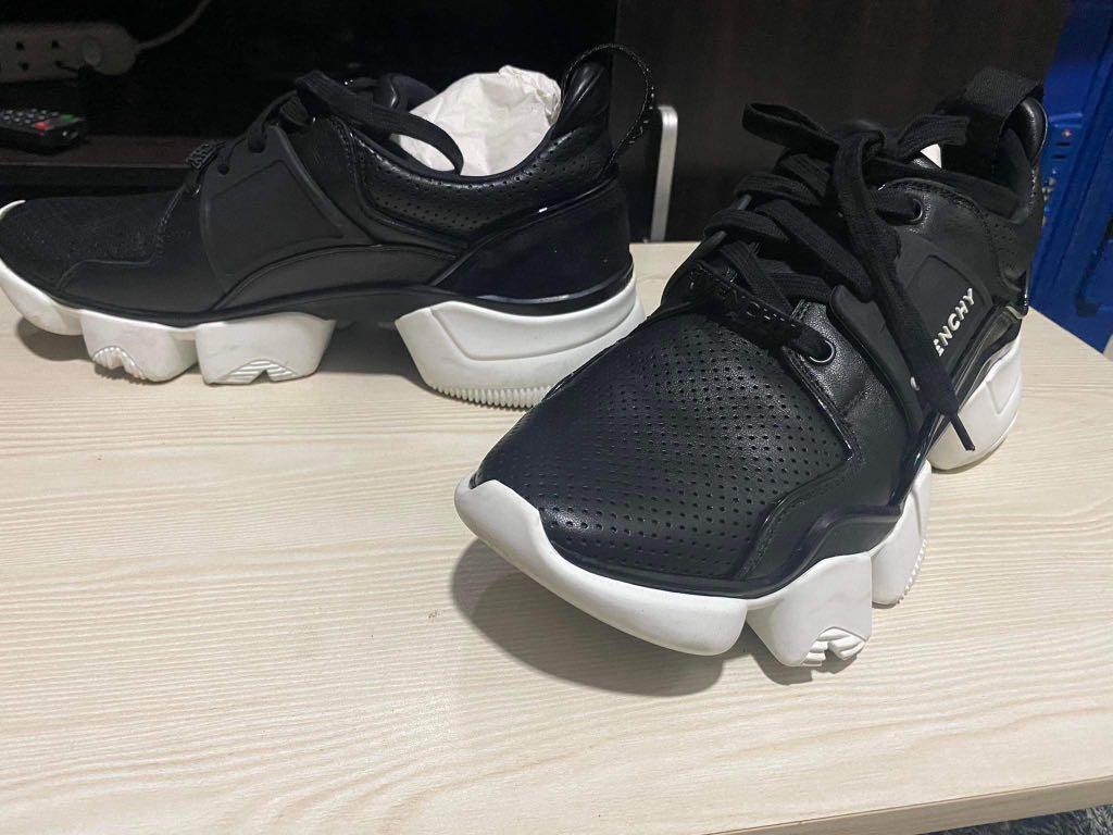 Givenchy jaw low sneakers Luxury Sneakers Footwear on Carousell