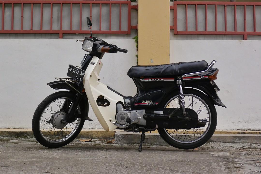 honda 2 star bike price