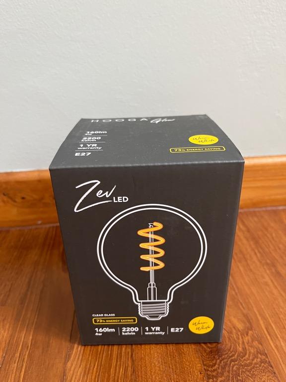 Hooga Glow Zev lightbulb / Light bulb, Furniture & Home Living