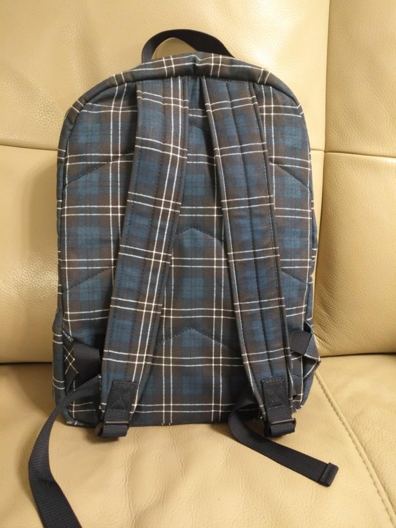 Jack wills checkered backpack 英倫風格仔背囊背包, 女裝, 手袋及銀包