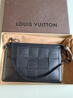 (Category: ) located in . Submitted by luxse (Listing ID 1133131553, Image 1). Description: .