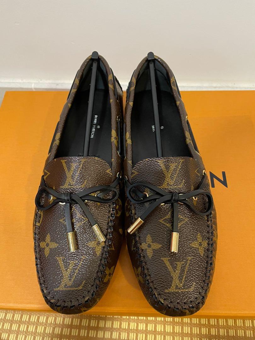 Louis Vuitton Black Monogram Embossed Leather Gloria Flat Loafers Size 40 Louis  Vuitton