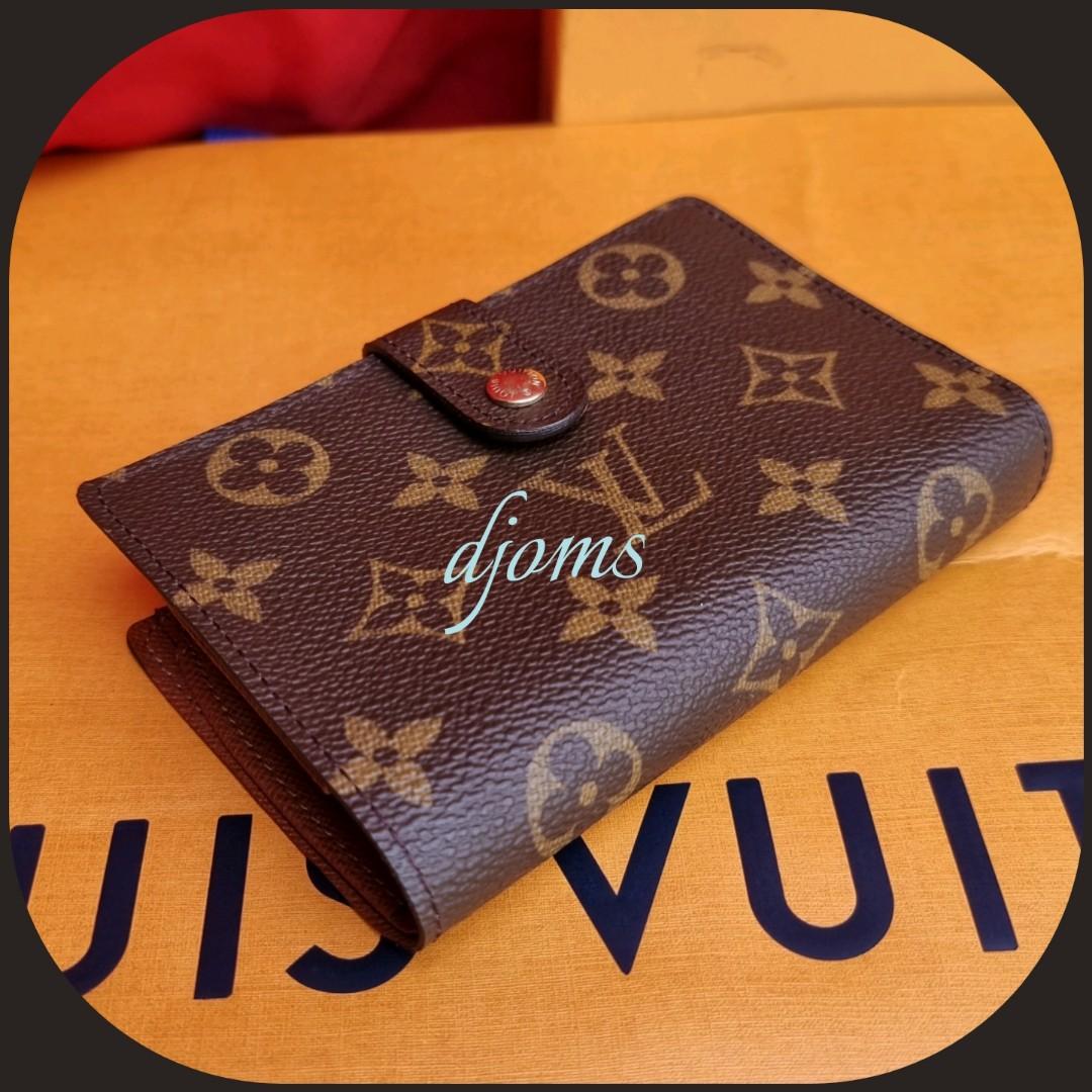 Louis Vuitton Kiss Lock Monogram Wallet