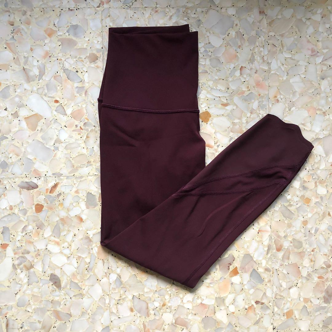 Lululemon Wunder Under HR Scallop Crop 