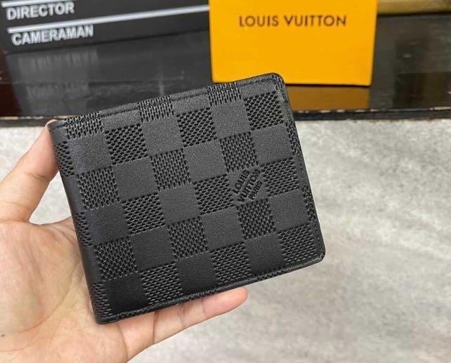 Designer Wallet for Men in Epi Leather  LOUIS VUITTON 