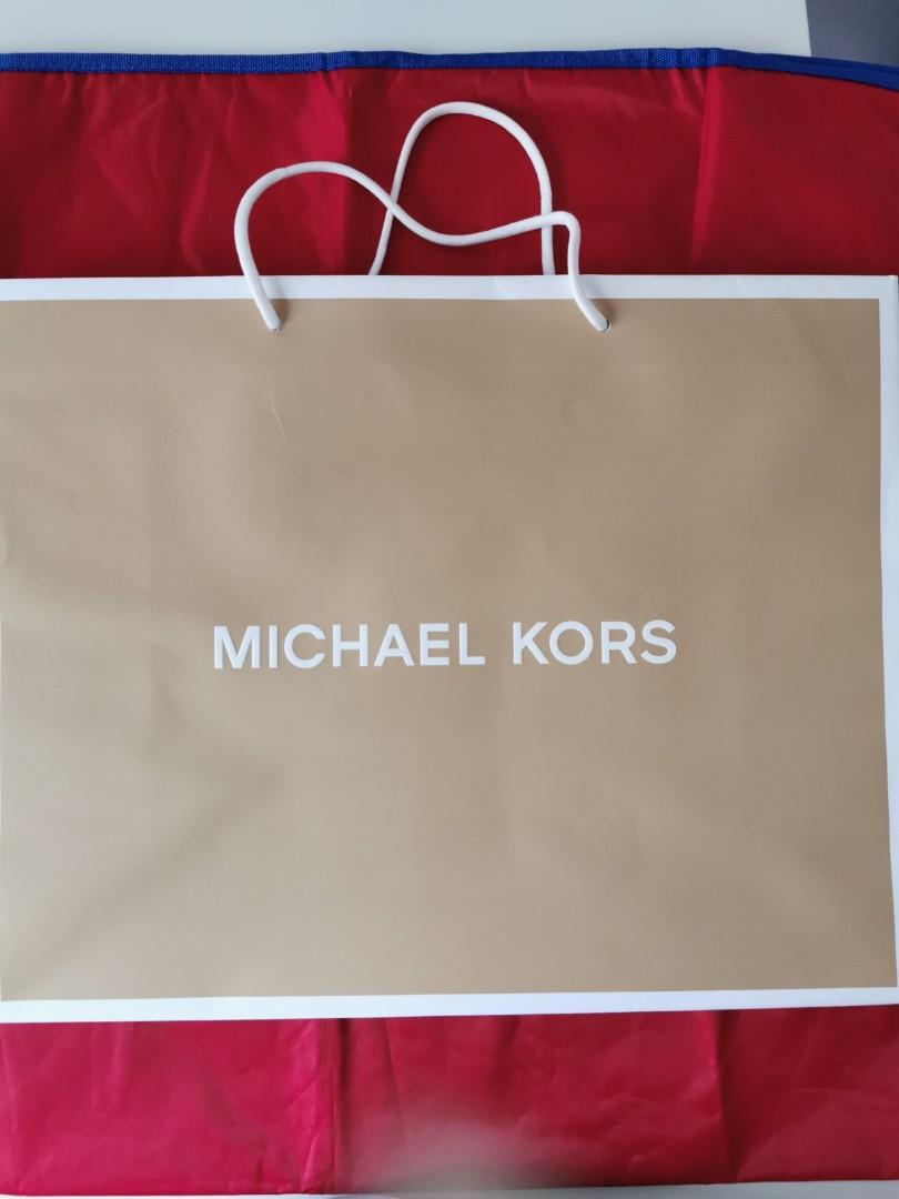 Michael kors paper bag Luxury Bags Wallets on Carousell