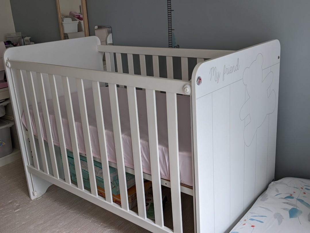 Micuna cot 2025