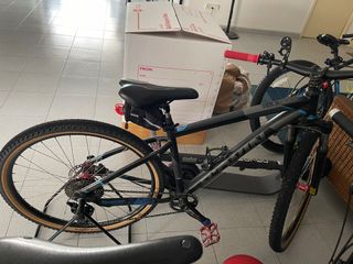 (Category: ) located in . Submitted by leirua (Listing ID 1133175987, Image 1). Description: .