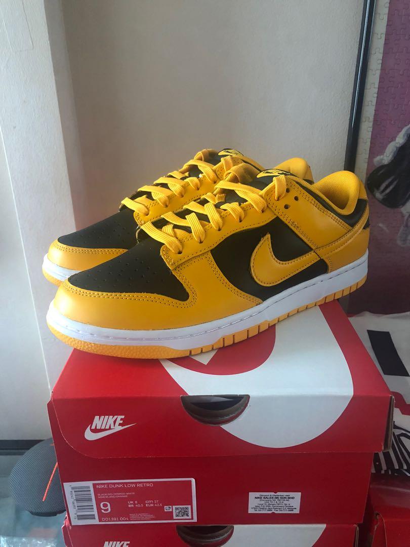 sb dunk goldenrod
