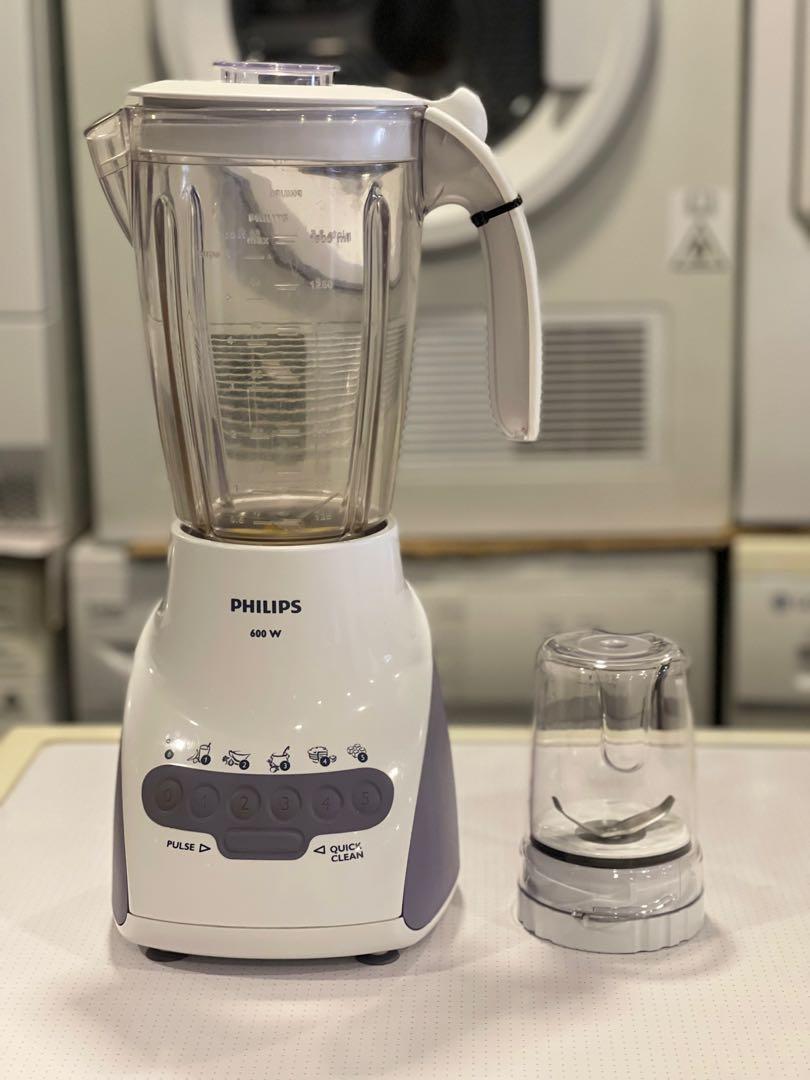 Philips Blender HR2115 01 600W Condition 8 10 30 TV Home Appliances Kitchen Appliances Juicers Blenders Grinders on Carousell