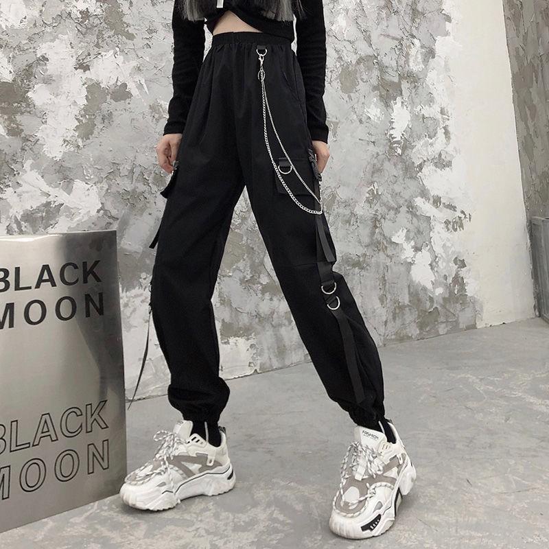 Black cargo pants with chain sale