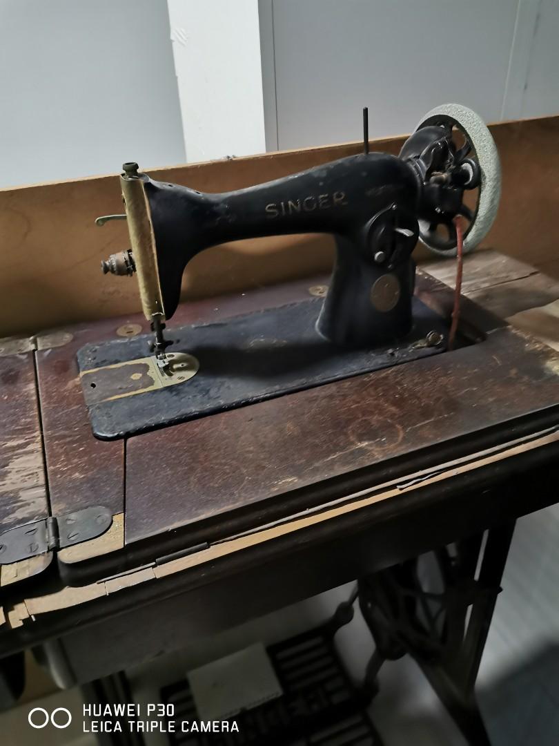 Singer Manual Sewing Machine, Furniture & Home Living, Furniture, Other