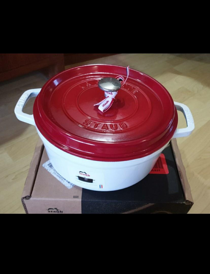 Staub 24cm special dual color 4qt dutch oven, Furniture Home