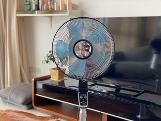 (Category: ) located in . Submitted by designoxigen (Listing ID 1133211056, Image 1). Description: .