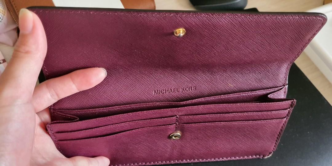 Slightly used MK wallet