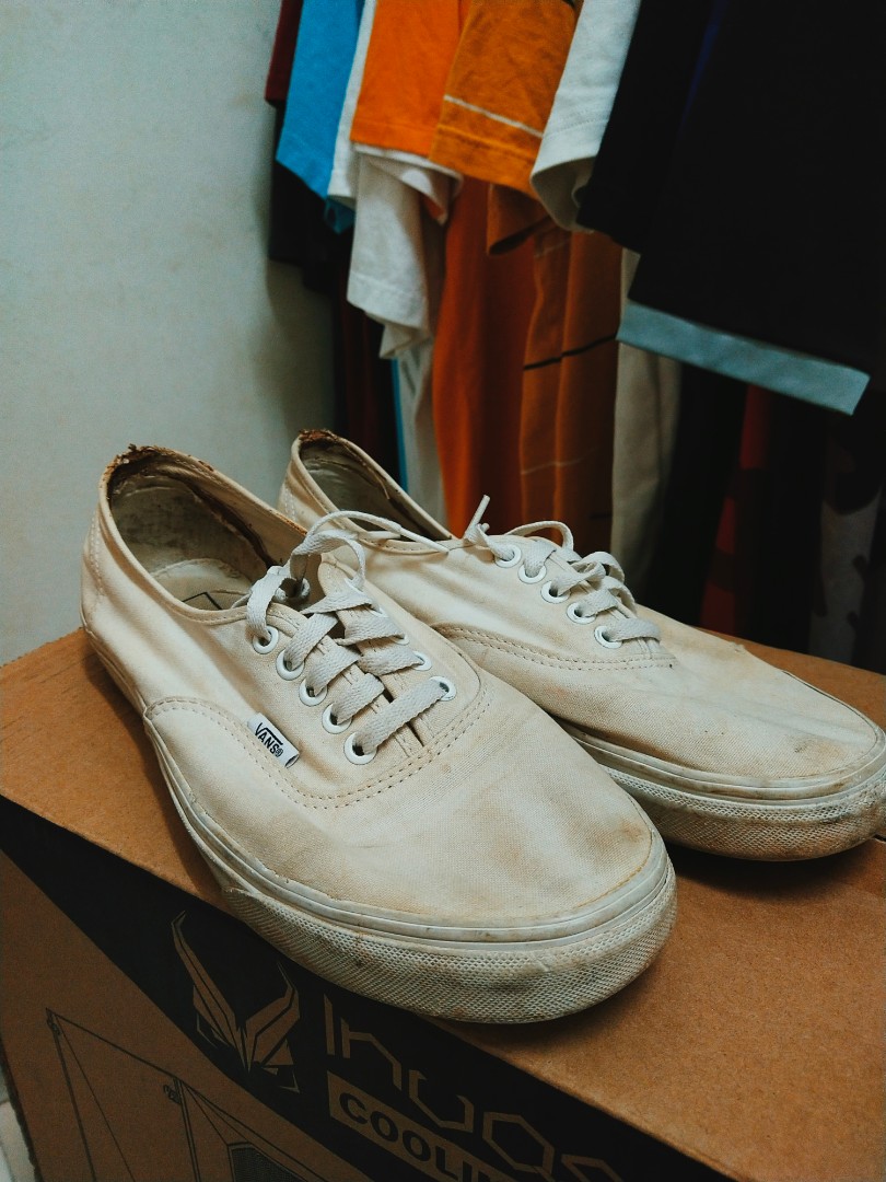 vans authentic putih