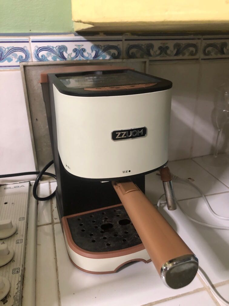 White Zzuom Espresso Machine 19 Bar Pressure, TV & Home Appliances