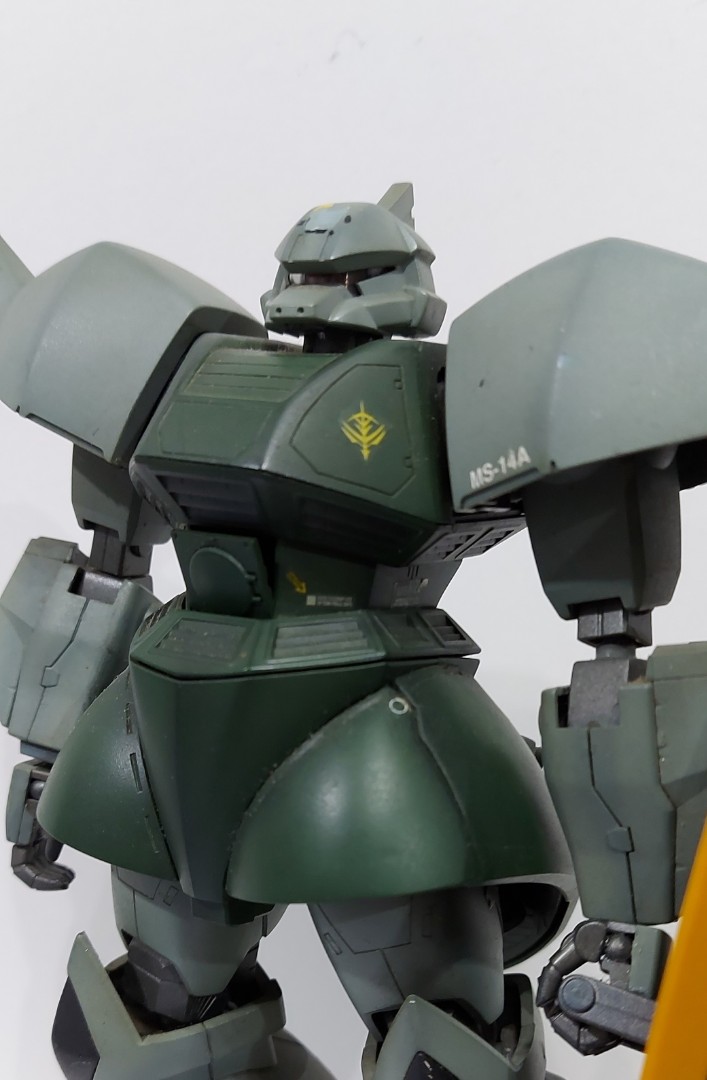 1 100 二手bandai Gundam Zaku 高達勇士巳砌及上色完成品paul 5478 興趣及遊戲 玩具 遊戲類 Carousell
