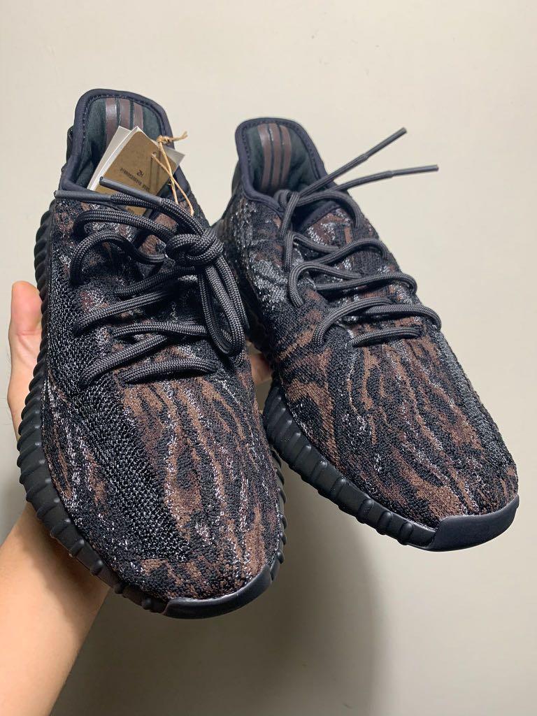 Harga sepatu adidas yeezy wanita sales