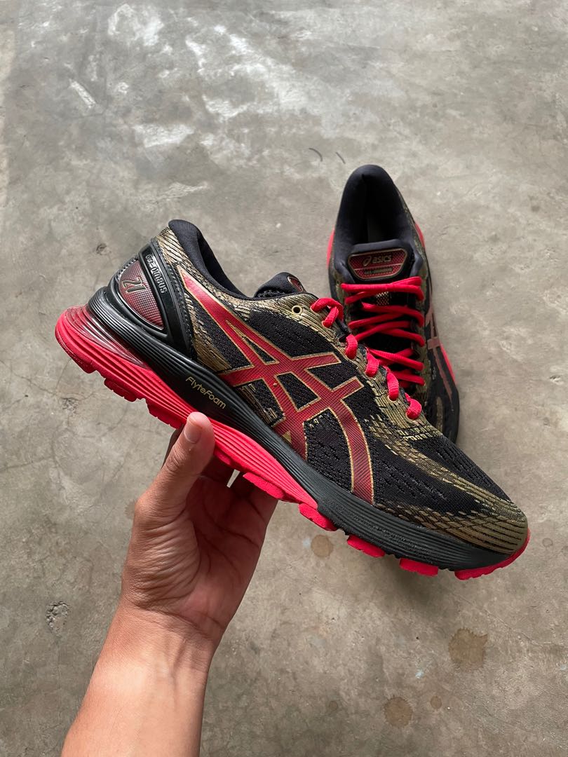 Nimbus 21 red store