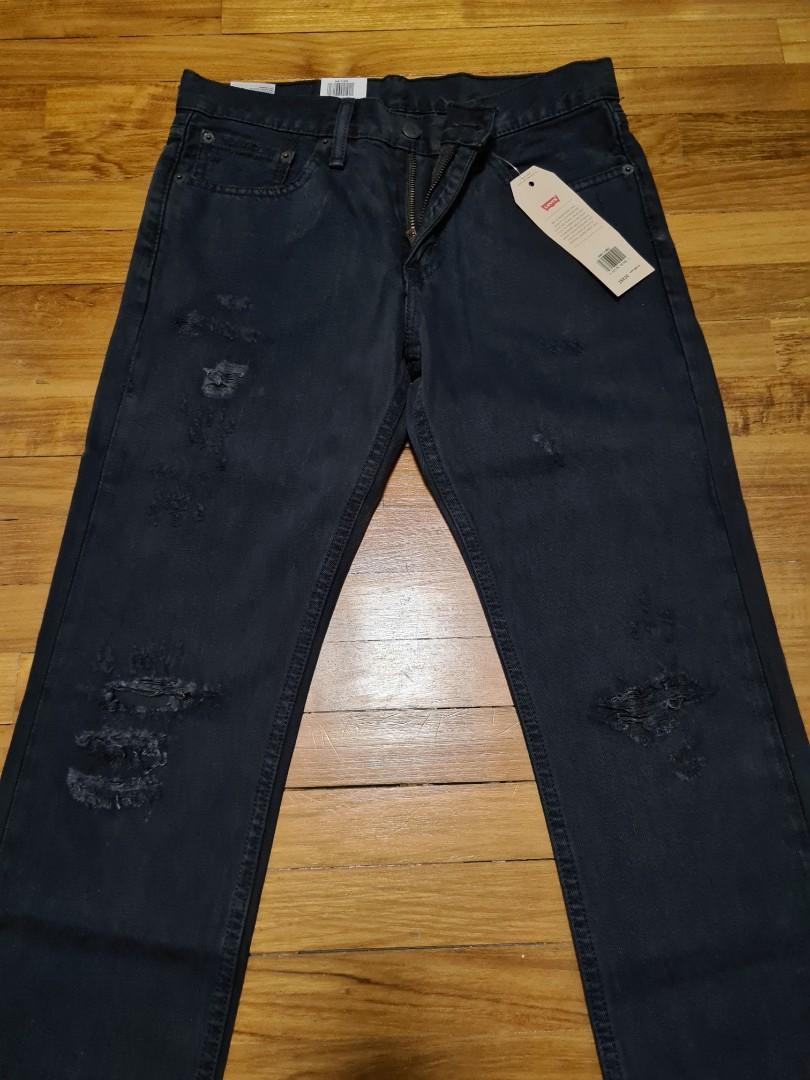BRAND NEW Levi's Black Ripped Jeans, Men's Fashion, Bottoms, Jeans on  Carousell