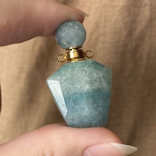 (Category: ) located in . Submitted by alittlerandomshop (Listing ID 1133320680, Image 1). Description: .