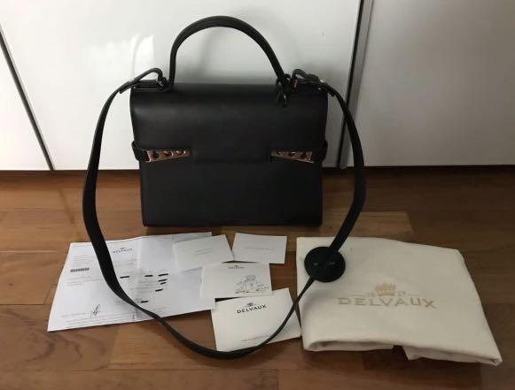 Delvaux tempete black mm, Fesyen Wanita, Tas & Dompet di Carousell