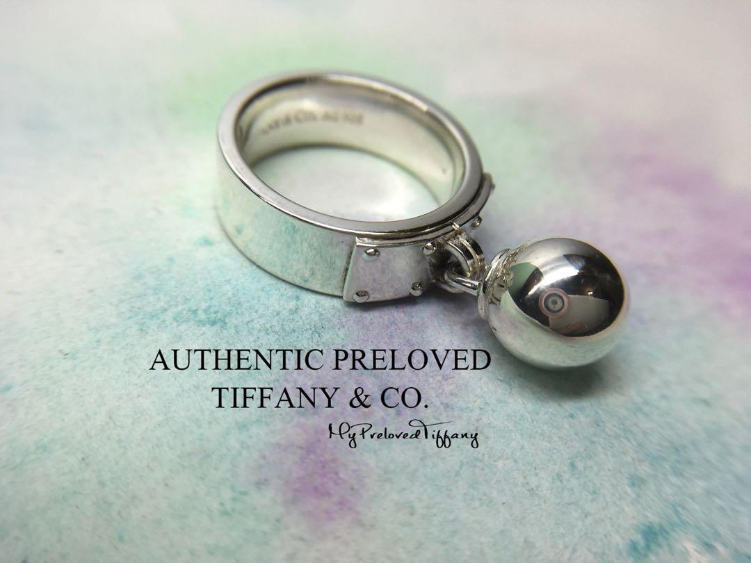 Tiffany shop ball ring