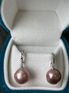 (Category: ) located in . Submitted by PearlBox (Listing ID 1133363332, Image 1). Description: .