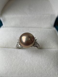 (Category: ) located in . Submitted by PearlBox (Listing ID 1133357229, Image 1). Description: .