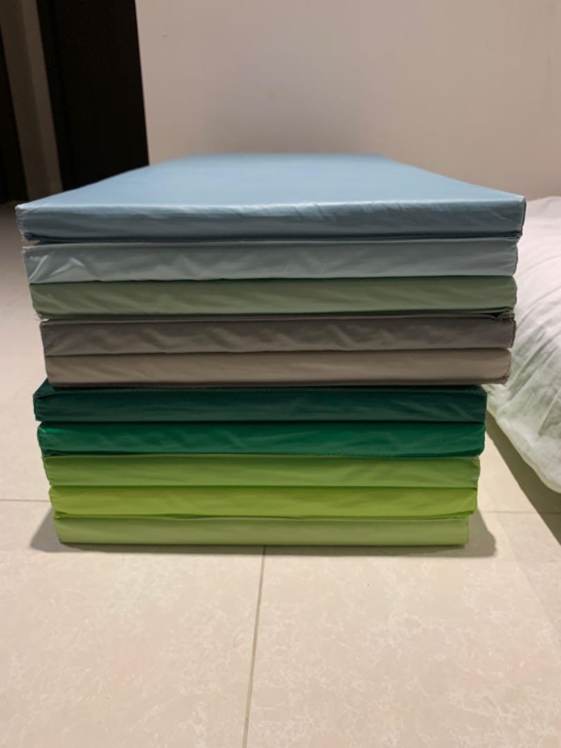 Ikea PLUFSIG folding gym mat, Babies & Kids, Baby Nursery & Kids ...