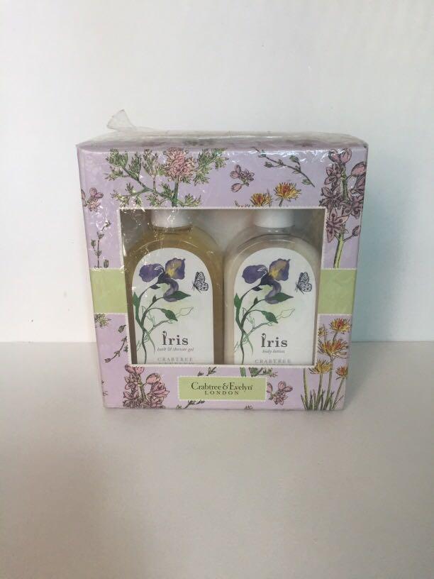 Irish Crabtree Bath & Shower Gel (Category: Bath) located in Pasay City. Submitted by redgiftshop (Listing ID 1133338597, Image 1). Description: 2x 250ml Body Lotion Bath & Shower Gel Imported directly bought in US Product Code: B-Flora.