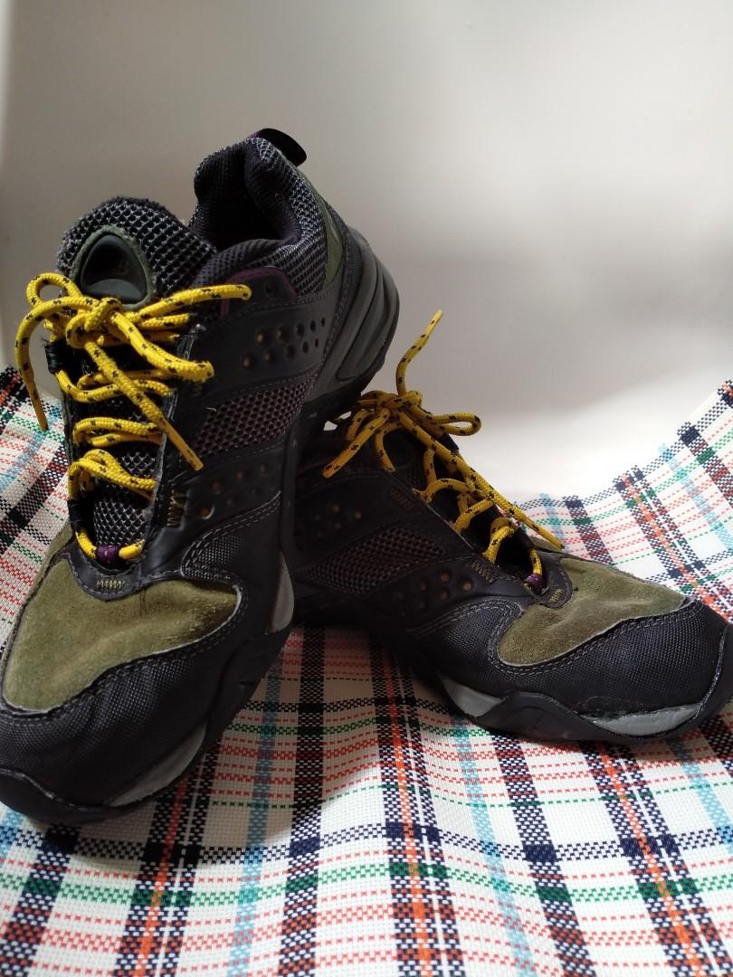 Kasut online hiking nike